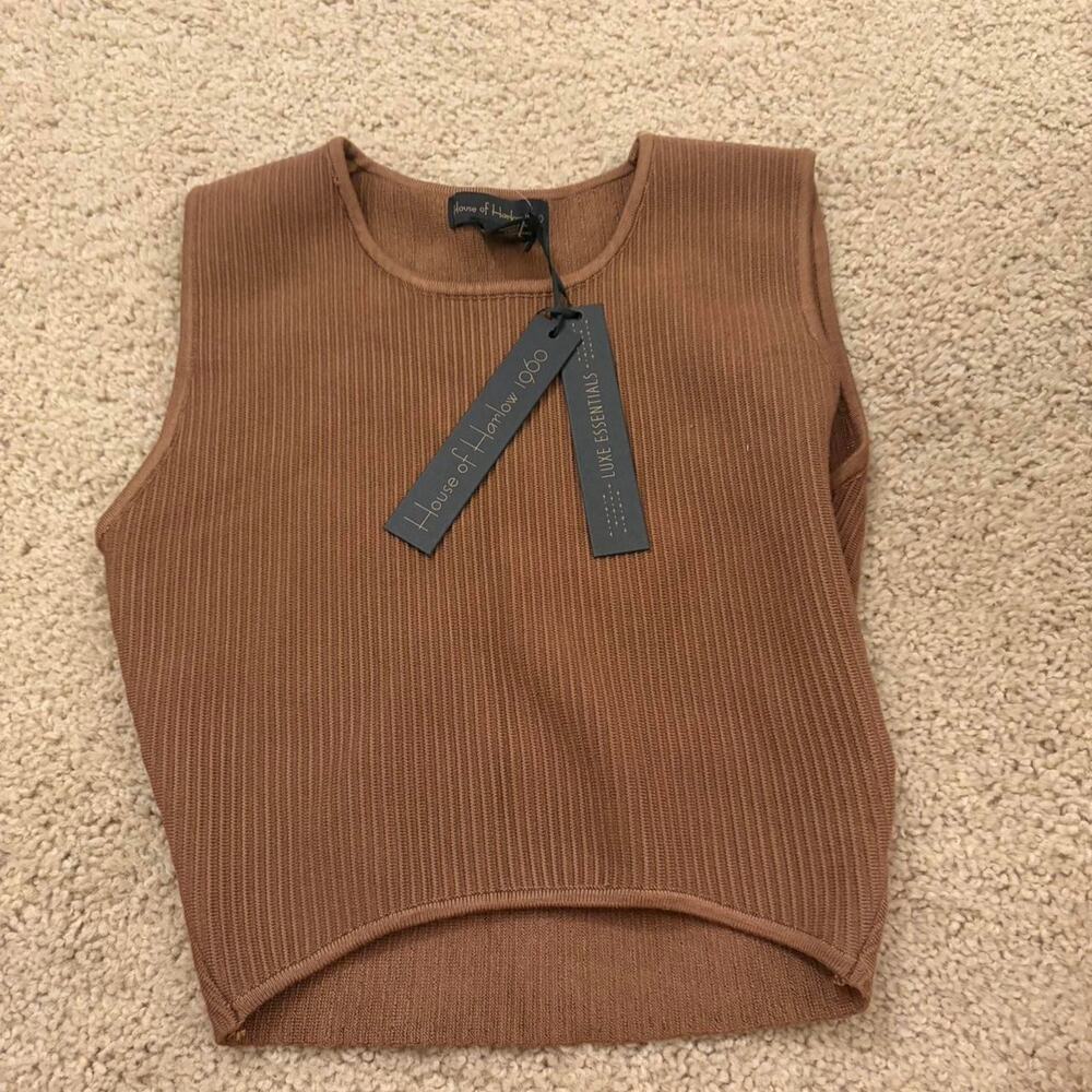 New House of Harlow Ribbed Top Brown High neck